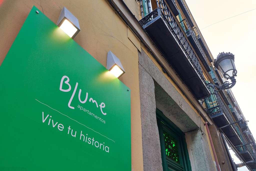 Blume Cruz Suites Madrid Bagian luar foto